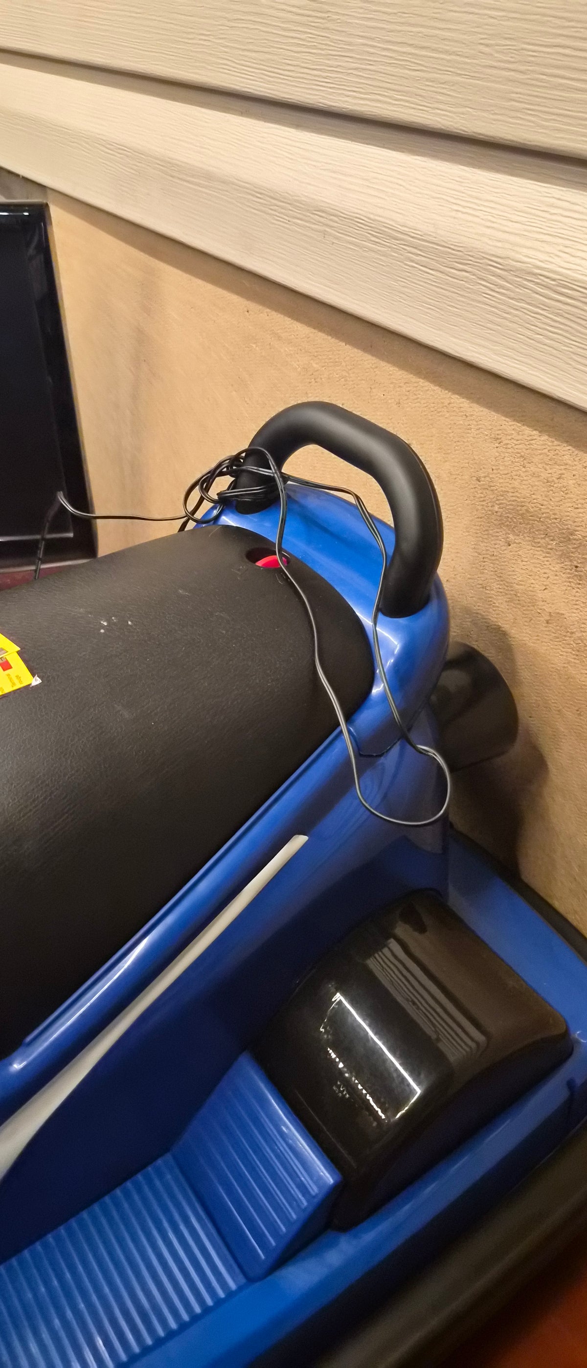 auto tamponneuse électrique pour enfants Qaba